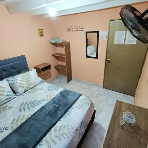  Habitación en casa particular Hospedajesmed